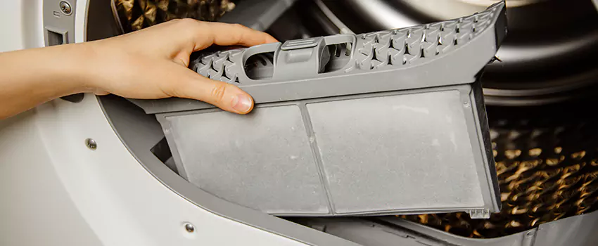 Signs Of A Clogged Dryer Lint Trap in Williston, North Dakota